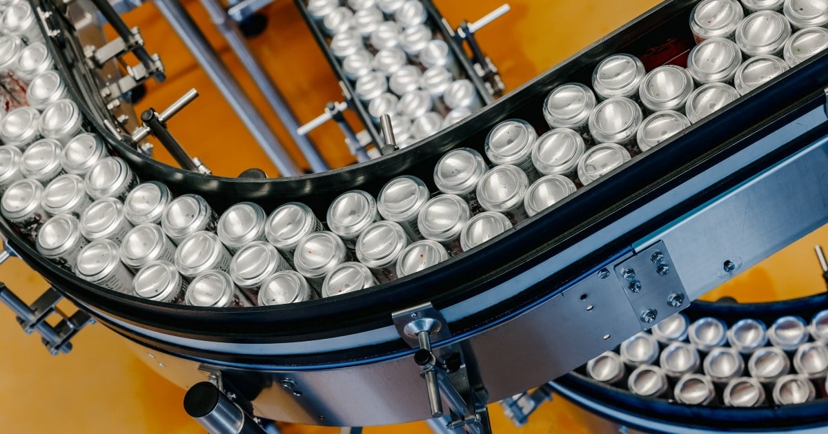 Nærbilde samlebånd.